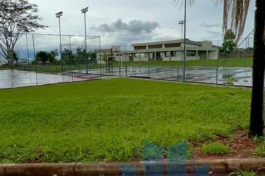 Terreno &agrave; venda - 270m&sup2; - Centro