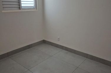 Apartamento &agrave; venda - 86m&sup2; - Zona I-a