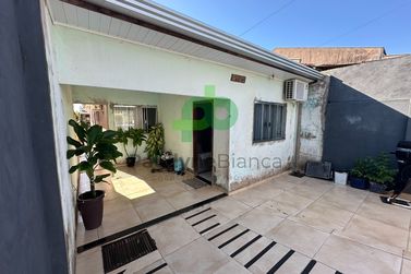 Casa &agrave; venda - 160m&sup2; - Parque Dom Bosco