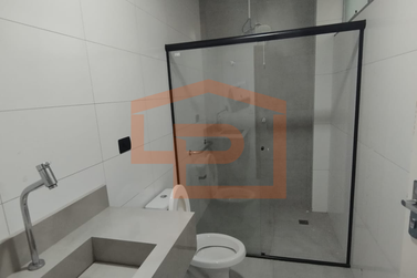 Sal&atilde;o Comercial para alugar - 432m&sup2; - Zona III