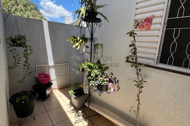 Casa &agrave; venda - 225m&sup2; - Jardim Para&iacute;so