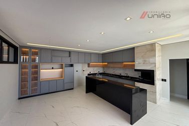 Casa &agrave; venda - 310m&sup2; - Gleba Figueira