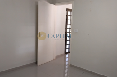 Ch&aacute;cara &agrave; venda - 2m&sup2; - Jardim Estancia II