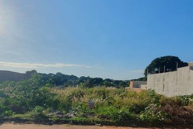 Terreno &agrave; venda - 250m&sup2; - Parque Residencial da G&aacute;vea