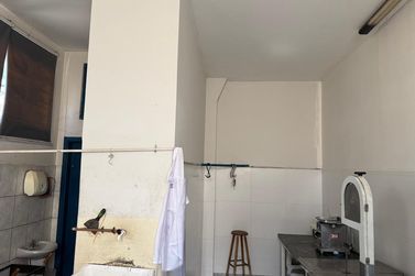 Sala Comercial &agrave; venda - 200m&sup2; - ZONA IV