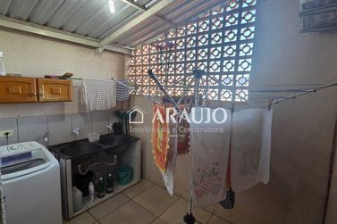 Casa &agrave; venda - 133m&sup2; - Parque Ana Laura