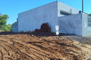 Terreno &agrave; venda - 144m&sup2; - Jardim Pimentel