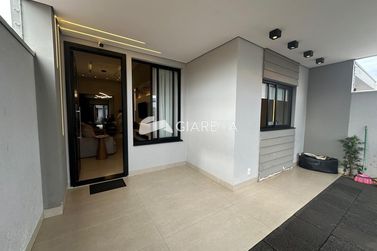 Casa &agrave; venda - 109m&sup2; - JARDIM PANCERA