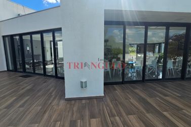 Terreno &agrave; venda - 270m&sup2; - PARQUE RESIDENCIAL INTERLAGOS 02