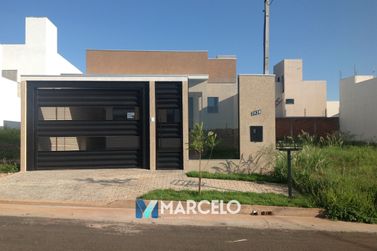Casa &agrave; venda - 117m&sup2; - Parque Residencial Interlagos II