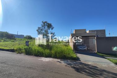 Terreno &agrave; venda - 136m&sup2; - PARQUE PORTUGAL