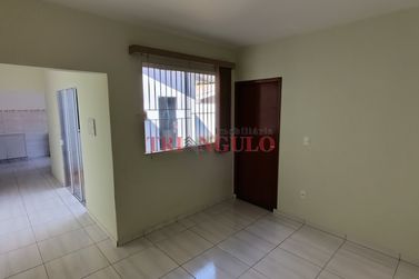 Casa para alugar - JARDIM TROPICAL