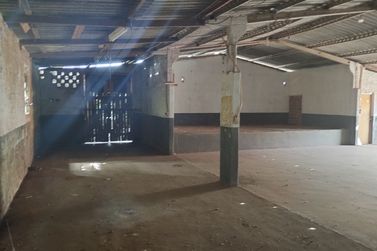 Sal&atilde;o Comercial para alugar - JARDIM SAO CRISTOVAO