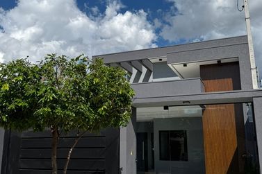 Casa &agrave; venda - 120m&sup2; - Jardim Colorado