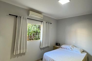 Casa &agrave; venda - 306m&sup2; - Parque do Lago
