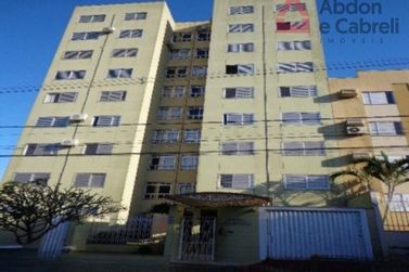 Apartamento &agrave; venda - 50m&sup2; - Zona I