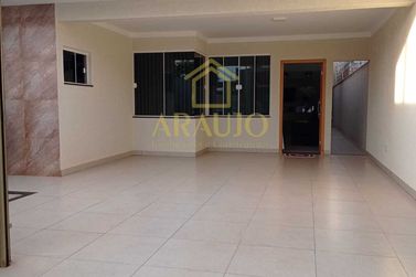 Casa &agrave; venda - 125m&sup2; - Jardim Imigrantes