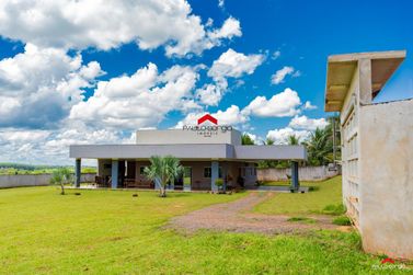 Ch&aacute;cara &agrave; venda - 350m&sup2; - Estrada Jaborandi