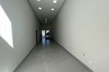 Casa &agrave; venda - 214m&sup2; - Jardim Imigrantes II