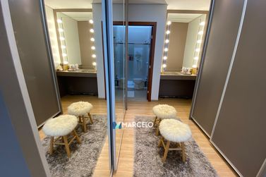 Sobrado &agrave; venda - 260m&sup2; - Jardim Alphavile
