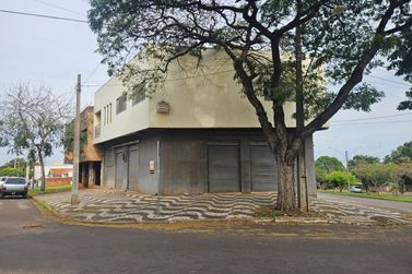 Sal&atilde;o Comercial &agrave; venda - 268m&sup2; - Zona VI