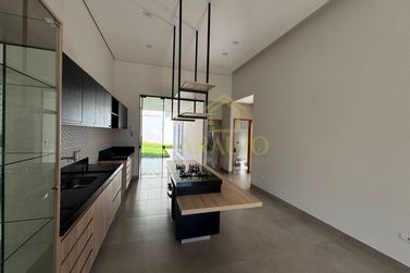 Casa &agrave; venda - 130m&sup2; - Jardim Imigrantes II