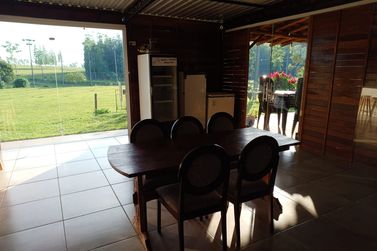 Ch&aacute;cara &agrave; venda - 20m&sup2; - Estrada Jaborandi
