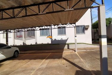 Apartamento para alugar - 66m&sup2; - Zona II