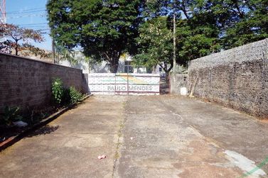 Terreno &agrave; venda - 65m&sup2; - Zona I