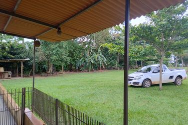 Ch&aacute;cara &agrave; venda - 6400m&sup2; - FUNDOS DO JARDIM PAC&Iacute;FICO
