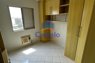 Apartamento &agrave; venda - 70m&sup2; - ZONA II