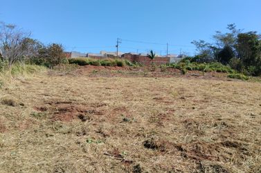 Terreno &agrave; venda - 4095m&sup2; - JARDIM IP&Ecirc;