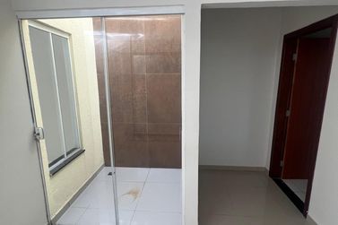 Casa para alugar - 100m&sup2; - Jardim Tropical