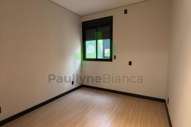 Casa &agrave; venda - 184m&sup2; - ZONA I