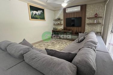 Casa &agrave; venda - 260m&sup2; - Parque Cidade Jardim