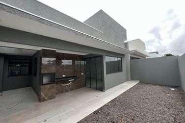 Casa &agrave; venda - 200m&sup2; - 