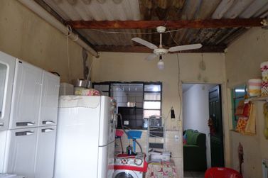 Sal&atilde;o Comercial &agrave; venda - 119m&sup2; - Zona Armazem