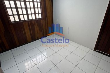 Casa para alugar - 130m&sup2; - ZONA I-A