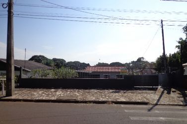 Casa &agrave; venda - 202m&sup2; - Zona Armazem