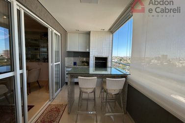 Apartamento para alugar - 100m&sup2; - Zona I