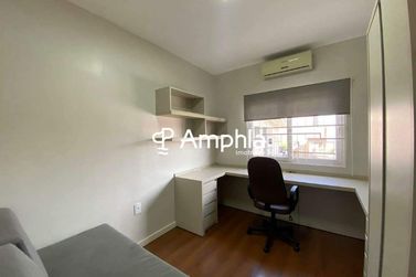 Casa &agrave; venda - 230m&sup2; - Neva