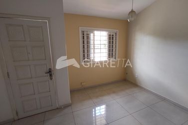 Casa &agrave; venda - 122m&sup2; - CENTRO