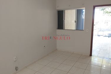Casa &agrave; venda - 107m&sup2; - JARDIM PARAISO