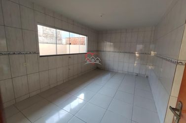 Casa &agrave; venda - 98m&sup2; - CENTRO