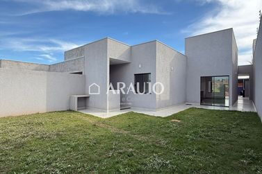 Casa &agrave; venda - 100m&sup2; - Parque Onix
