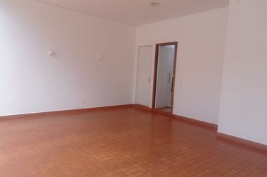 Casa &agrave; venda - 332m&sup2; - Zona V