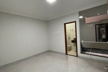Casa &agrave; venda - 160m&sup2; - Jardim Cima