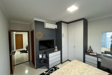 Sobrado &agrave; venda - 126m&sup2; - Jardim Laguna
