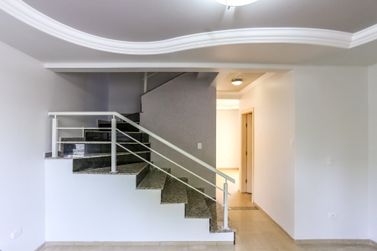 Sobrado &agrave; venda - 280m&sup2; - Zona II