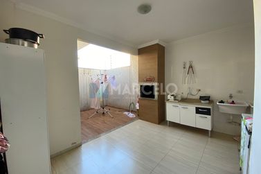 Casa &agrave; venda - 113m&sup2; - Jardim Laguna